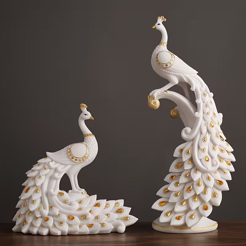 Modern Hand-Painted Resin Figurine – Elegant Tabletop Home Decor