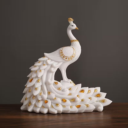 Modern Hand-Painted Resin Figurine – Elegant Tabletop Home Decor